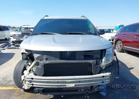 2014 Ford Explorer z USA, uszkodzony, nr VIN 1FM5K7B88EGC46669